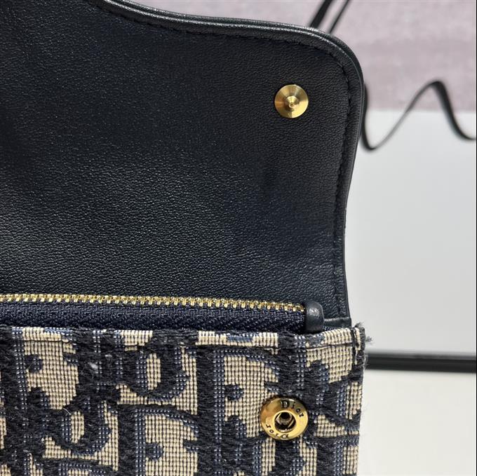 2025228Y 210P182141797